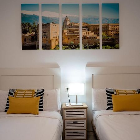 Reina Aixa- Apartamento Centro Granada Bagian luar foto