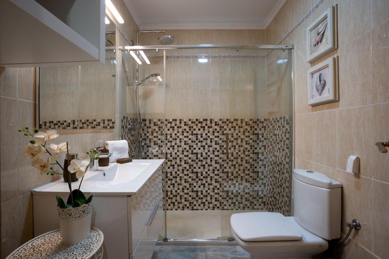 Reina Aixa- Apartamento Centro Granada Bagian luar foto